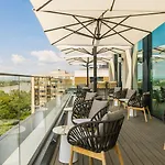 מלון Four Points By Sheraton Danube