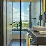 Four Points By Sheraton Danube מלון