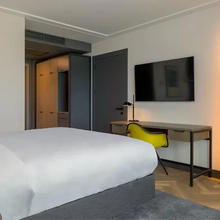 Four Points By Sheraton Danube