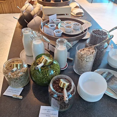 Hotel Four Points By Sheraton Danube