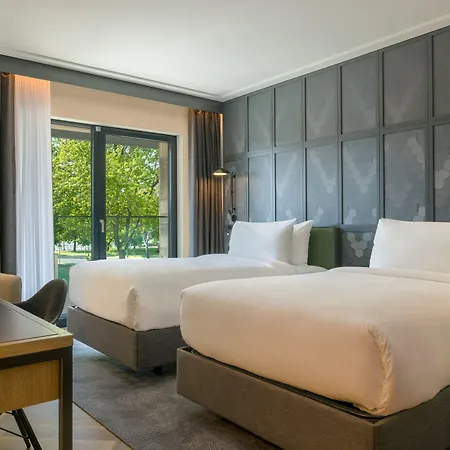 Four Points By Sheraton Danube Szálloda Budapest