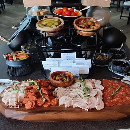 Four Points By Sheraton Danube Hotel Budapeszt