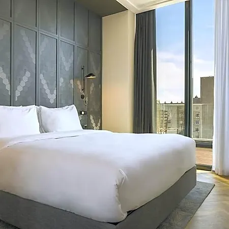 Hotel Four Points By Sheraton Danube