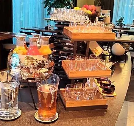 Four Points By Sheraton Danube Hotel 4*